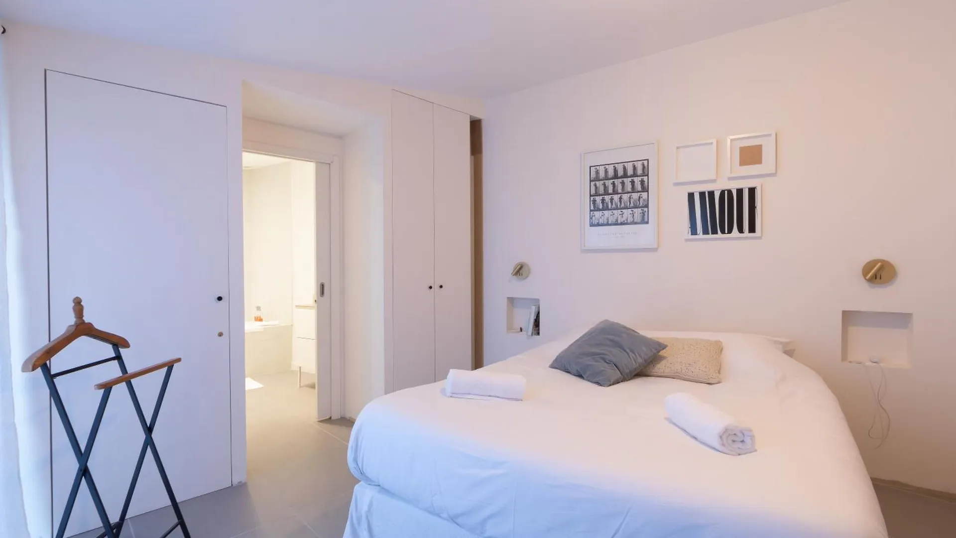 Cabana & Le Pressoir Dore Lacenas Holiday home